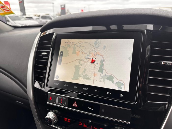 2024 Mitsubishi Pajero Sport GLS