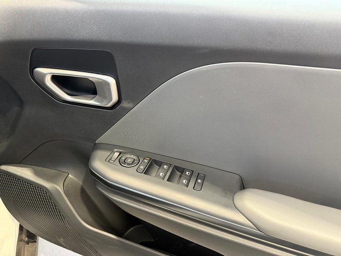 2024 Kia K4 Sport
