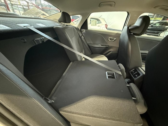 2024 Kia K4 Sport