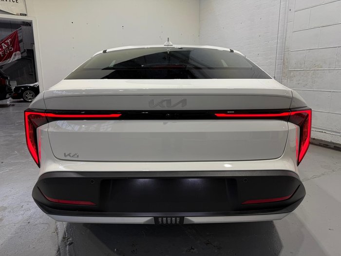 2024 Kia K4 Sport