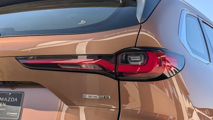 2024 Mazda CX-80 G40e Touring