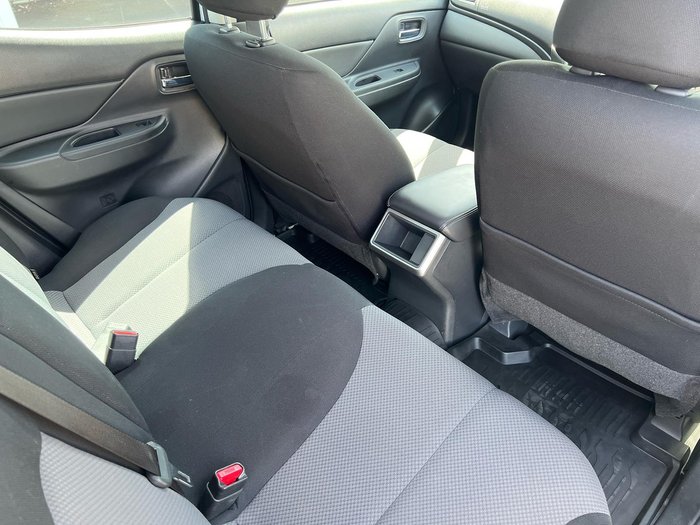 2021 Mitsubishi Triton GLX+
