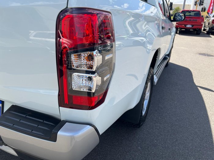2021 Mitsubishi Triton GLX+