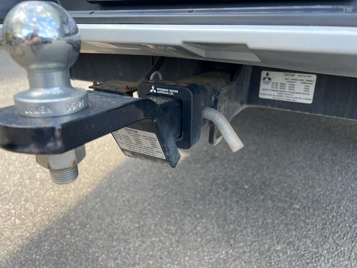 2021 Mitsubishi Triton GLX+