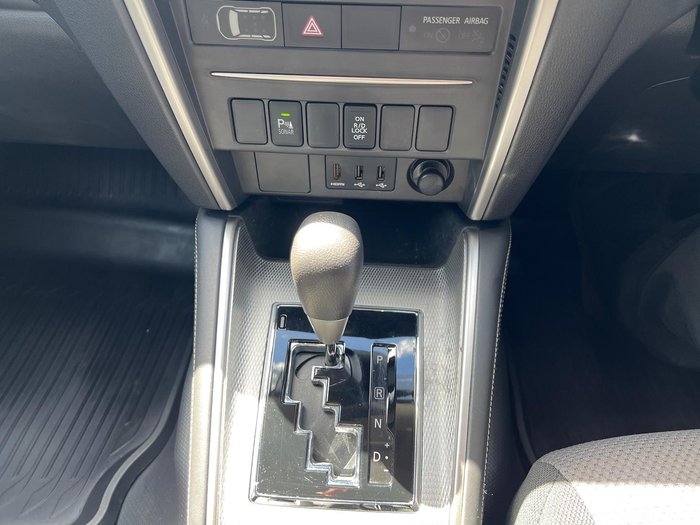 2021 Mitsubishi Triton GLX+