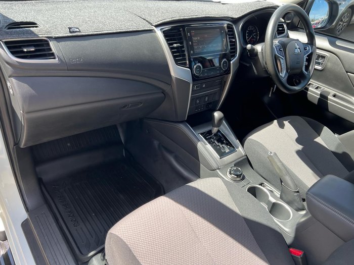 2021 Mitsubishi Triton GLX+