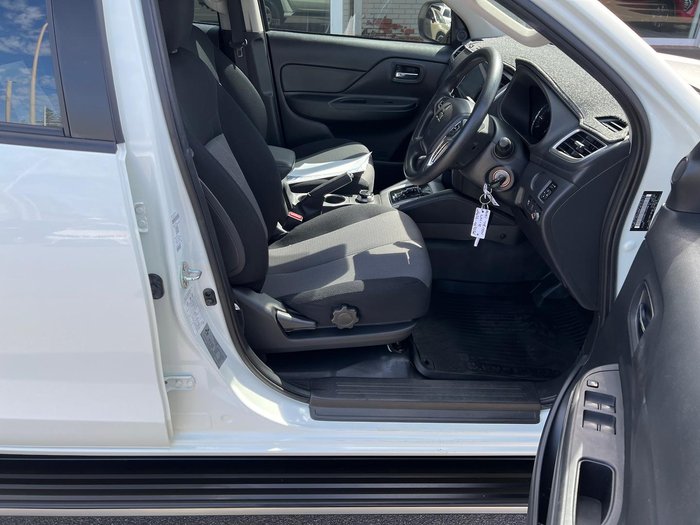 2021 Mitsubishi Triton GLX+