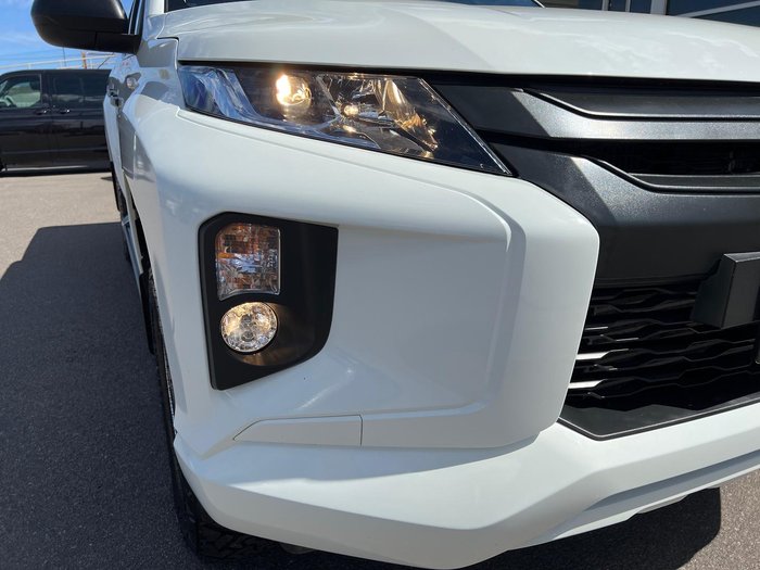 2021 Mitsubishi Triton GLX+