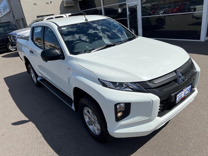 2021 Mitsubishi Triton GLX+