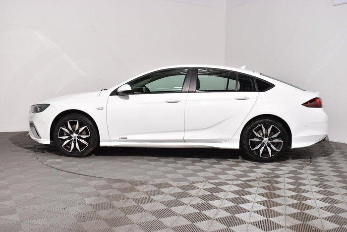 2020 Holden Commodore RS