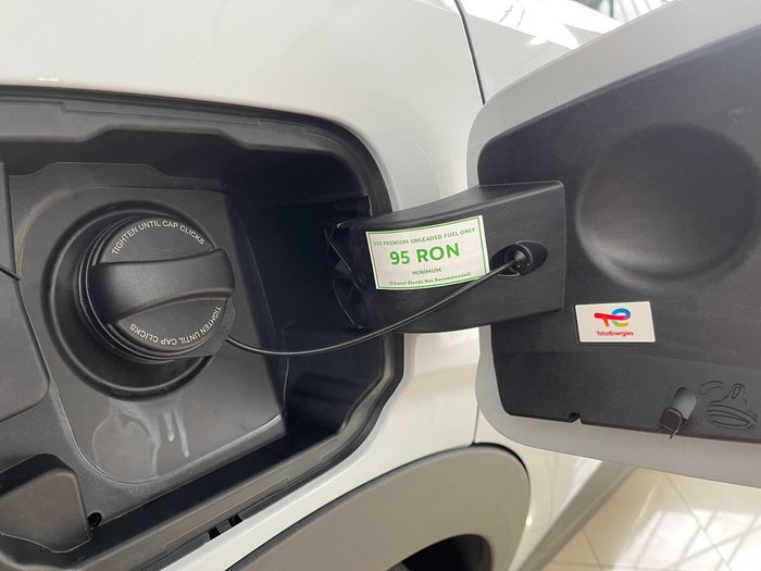 2024 Peugeot 3008 GT Premium Hybrid