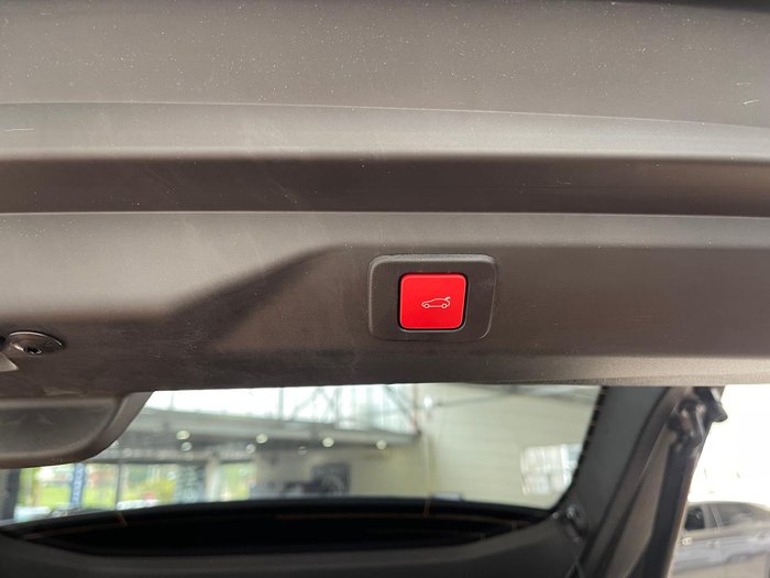 2024 Peugeot 3008 GT Premium Hybrid