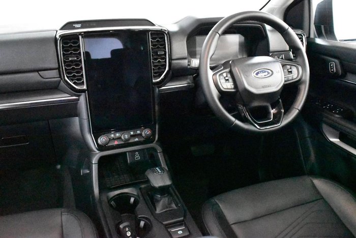2025 Ford Everest Trend