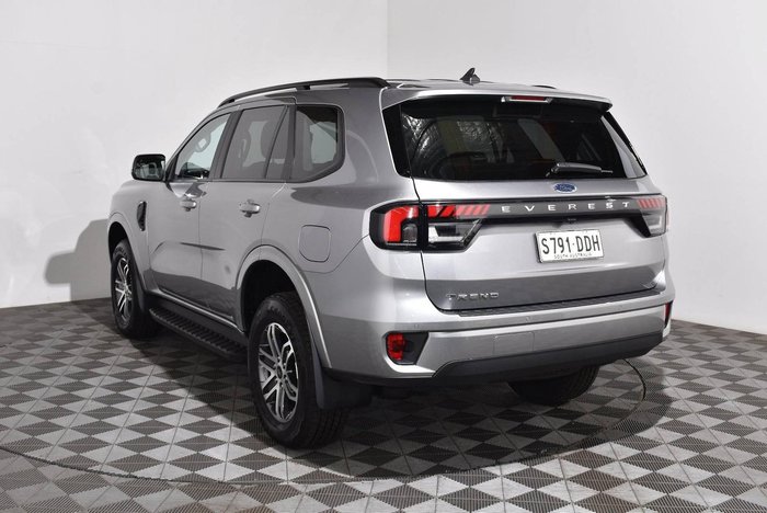 2025 Ford Everest Trend
