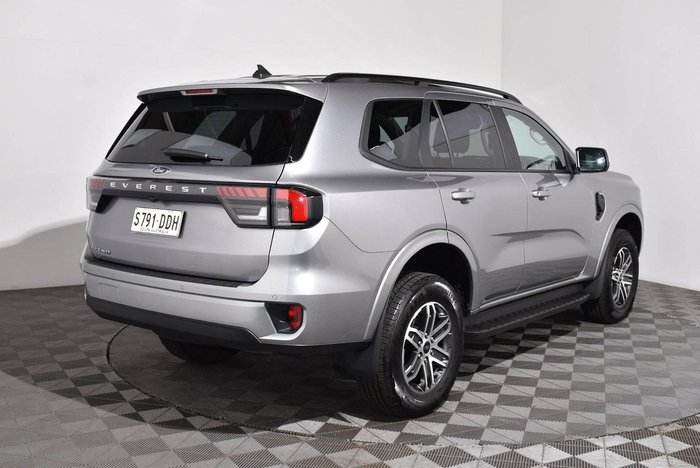 2025 Ford Everest Trend