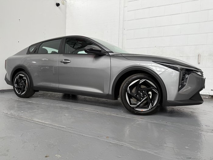 2024 Kia K4 Sport+
