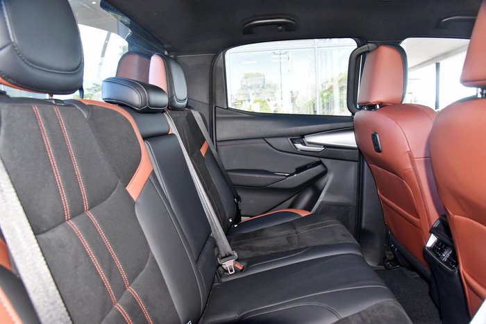 2024 Mazda BT-50 SP
