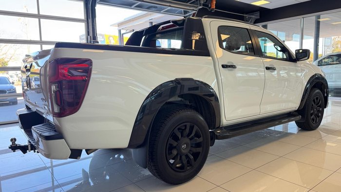 2024 Mazda BT-50 SP
