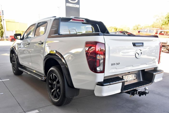 2024 Mazda BT-50 SP