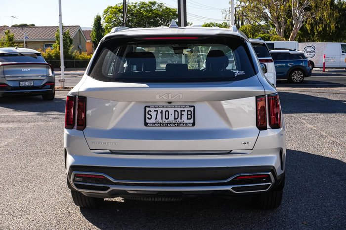 2023 Kia Sorento Sport