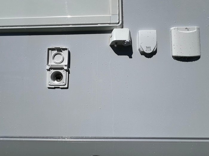 2025 Avan Ovation M6 Island Bed