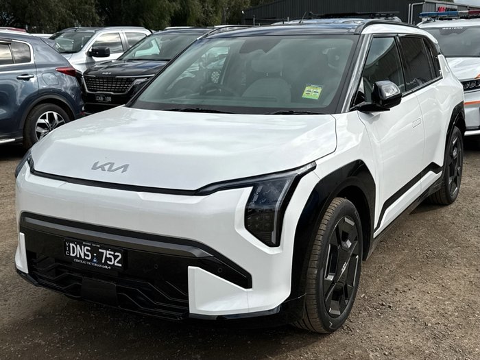 2025 KIA EV3 GT-LINE