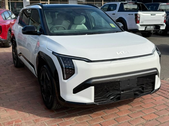 2025 KIA EV3 GT-LINE