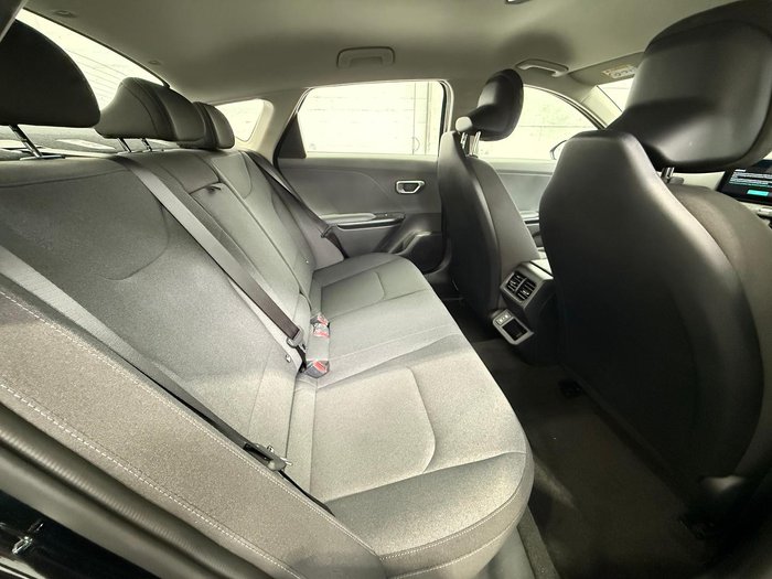 2024 Kia K4 S