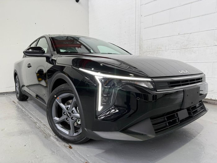 2024 Kia K4 S