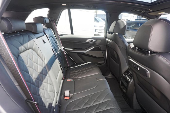 2024 BMW X5 xDrive50e M Sport