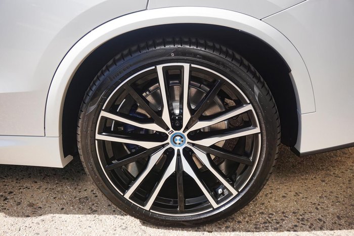 2024 BMW X5 xDrive50e M Sport