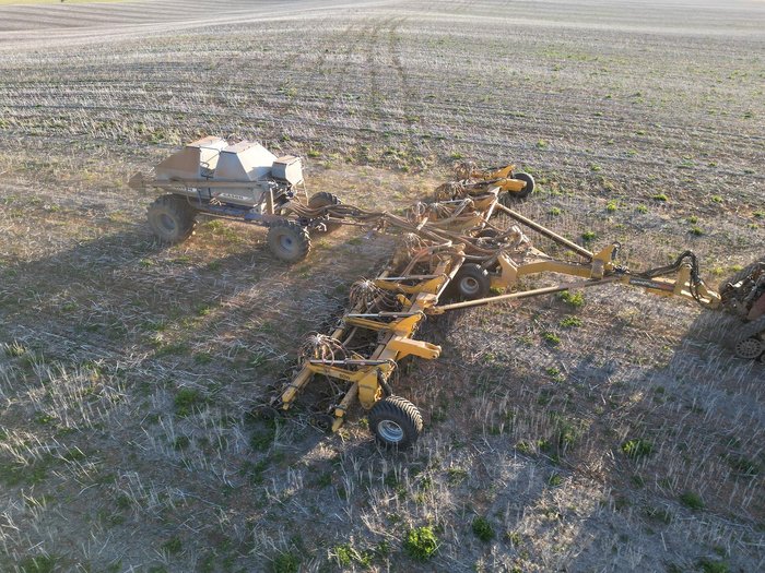 0 SERAFIN ULTISOW FORWARD FOLD S1872 SINGLE DISC SEEDER USED YELLOW