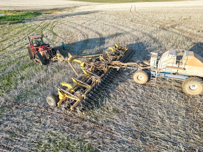 0 SERAFIN ULTISOW FORWARD FOLD S1872 SINGLE DISC SEEDER USED YELLOW