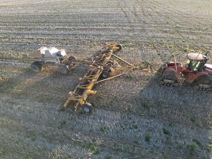 0 SERAFIN ULTISOW FORWARD FOLD S1872 SINGLE DISC SEEDER USED YELLOW