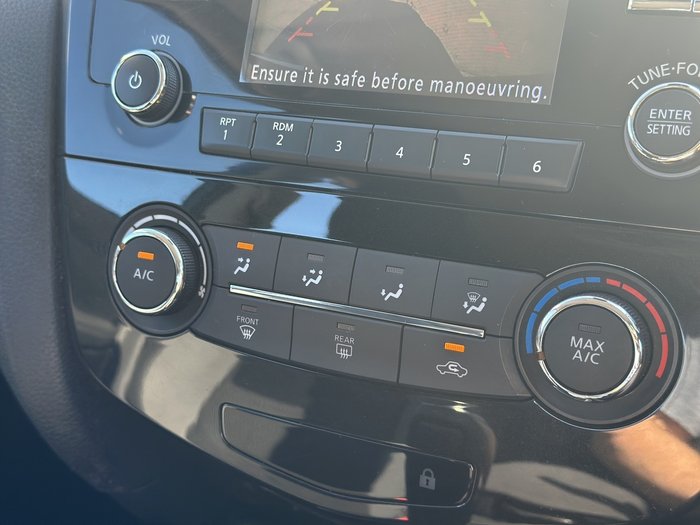 2018 Nissan QASHQAI ST