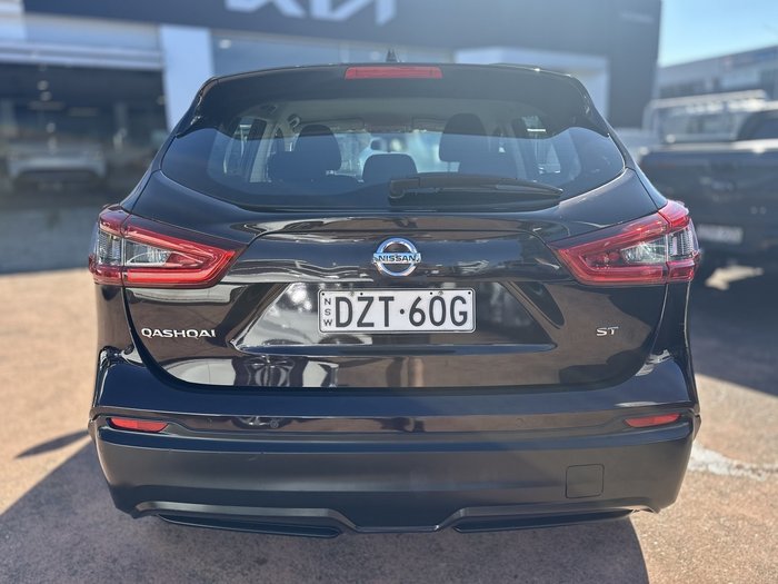 2018 Nissan QASHQAI ST