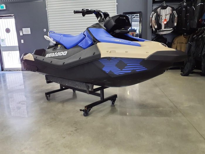 2025 SEA-DOO Spark Trixx 3up