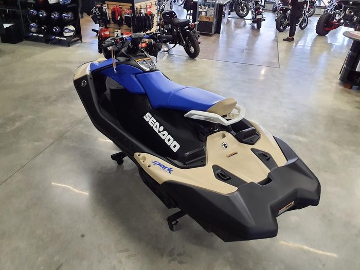 2025 SEA-DOO Spark Trixx 3up