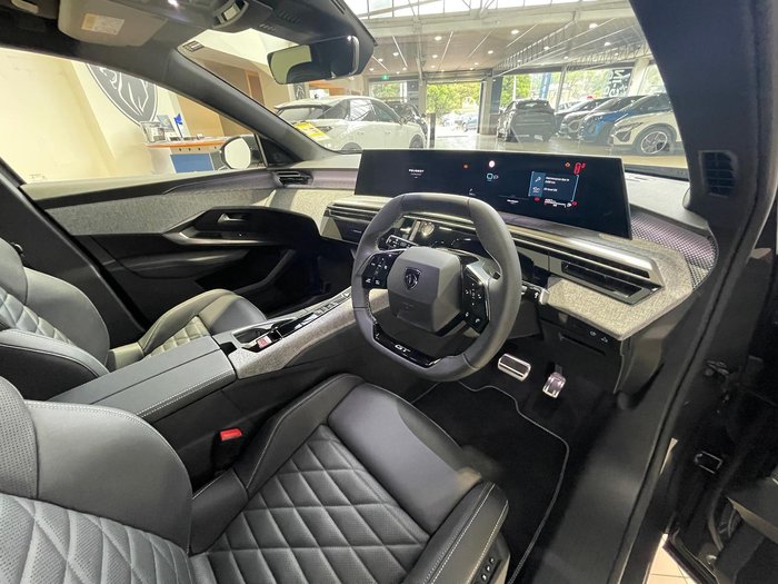 2024 Peugeot 3008 GT Premium Hybrid