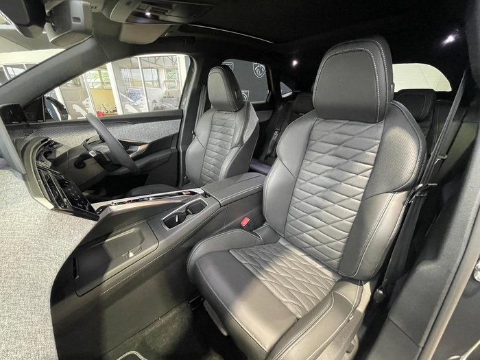 2024 Peugeot 3008 GT Premium Hybrid