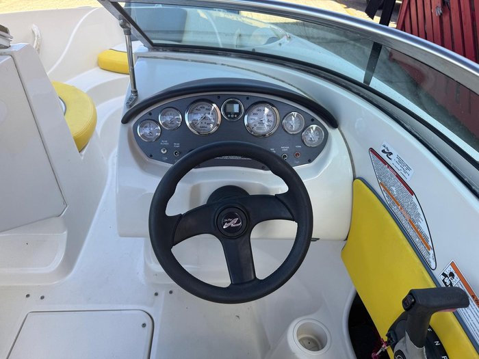 2006 Sea Ray 195 Sport