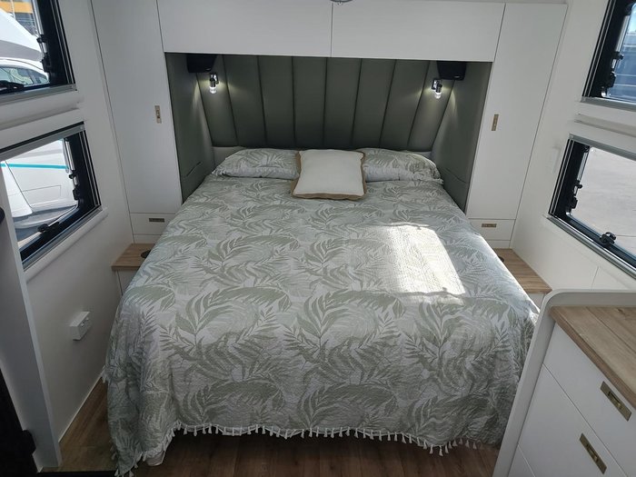 2025 Lotus Caravans Trooper Tr21t