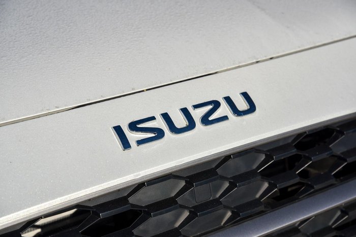2024 Isuzu MU-X LS-U