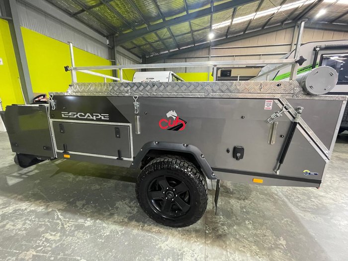 2019 Cub Escape