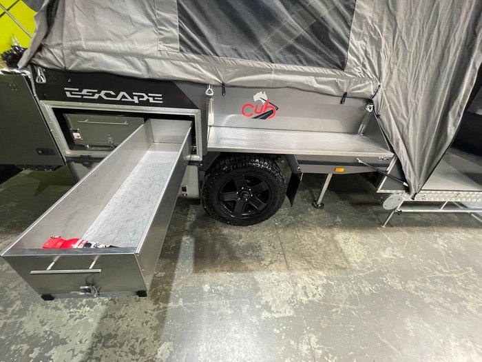 2019 Cub Escape