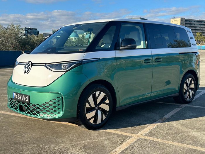 2024 Volkswagen ID. Buzz Pro BEV560