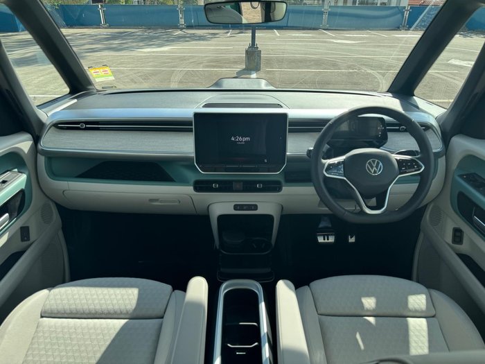 2024 Volkswagen ID. Buzz Pro BEV560