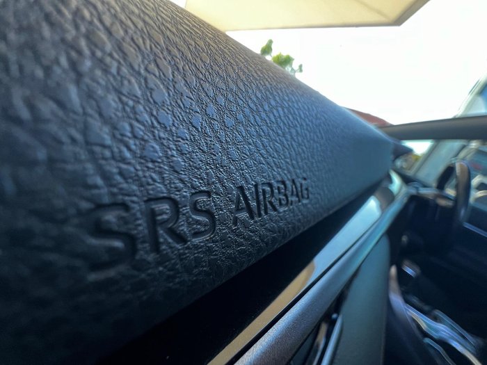2019 Toyota Camry SL