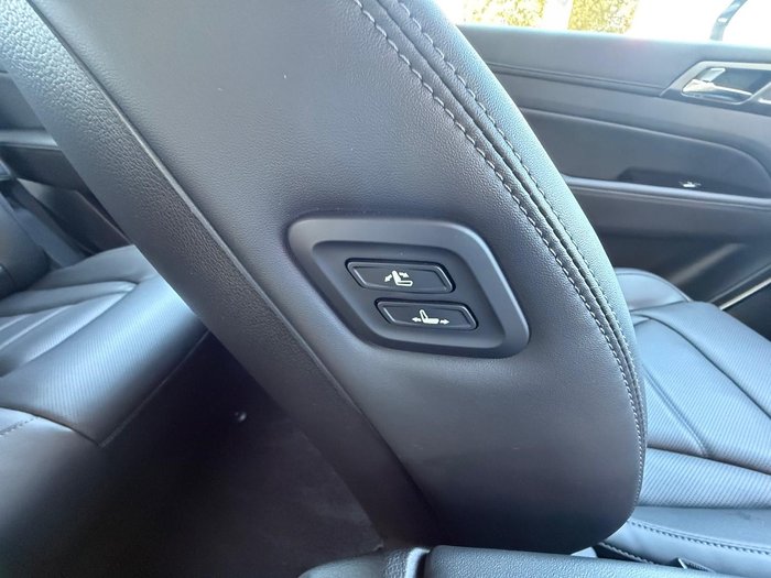 2024 SsangYong Rexton Adventure