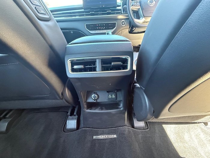 2024 SsangYong Rexton Adventure